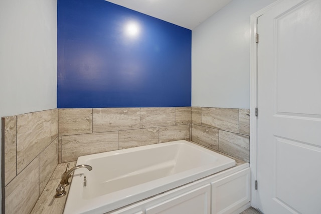 33 Maple Ln, Summertown, TN 38483 - full bath featuring a garden tub