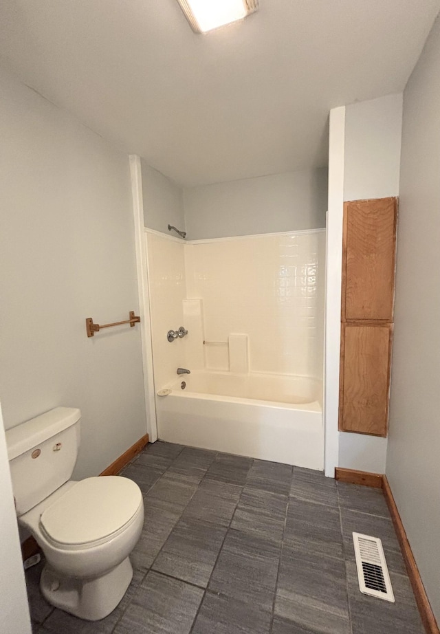 571 E Main St, Auburn, KY 42206 - full bathroom featuring washtub / shower combination and tile patterned floors