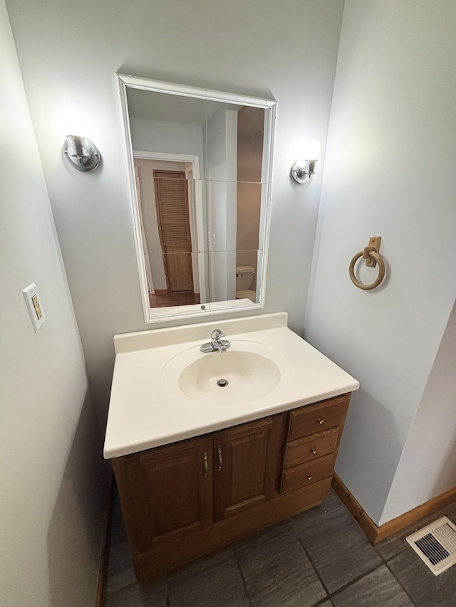 571 E Main St, Auburn, KY 42206 - bathroom featuring vanity