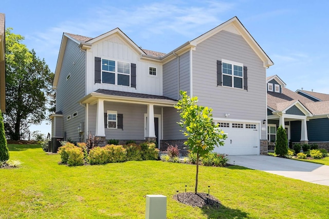 3210 Chatfield Dr, Murfreesboro, TN 37129 - craftsman house with concrete driveway, board and batten siding, an attached garage, and a front yard