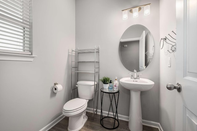 3210 Chatfield Dr, Murfreesboro, TN 37129 - bathroom with toilet and wood finished floors