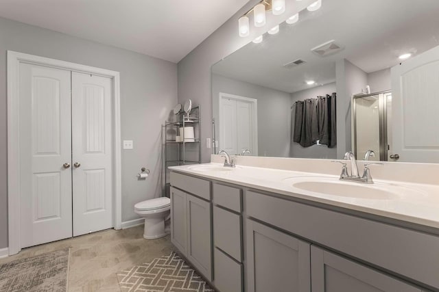 3210 Chatfield Dr, Murfreesboro, TN 37129 - bathroom with double vanity and a stall shower