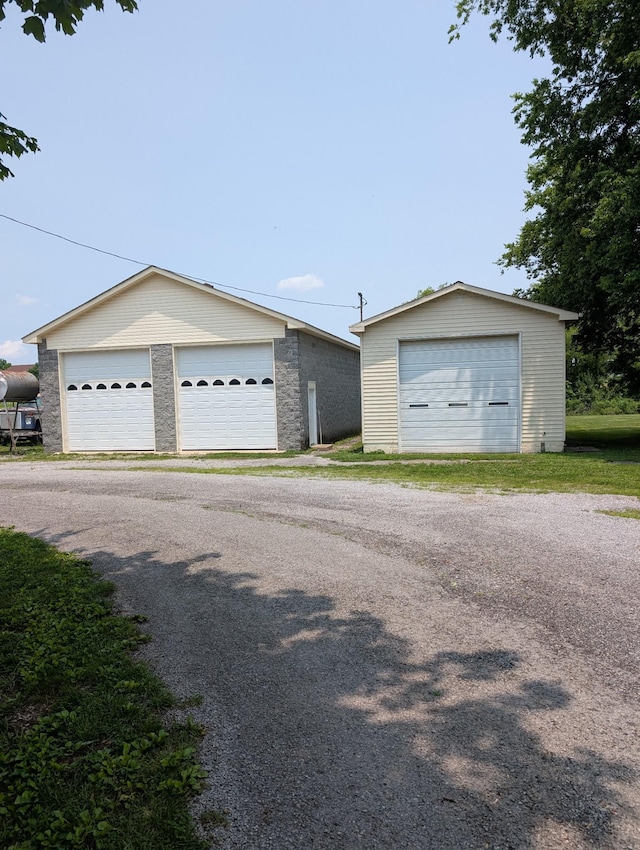 4540 Roy Cole Rd, Springfield, TN 37172 - photo 10