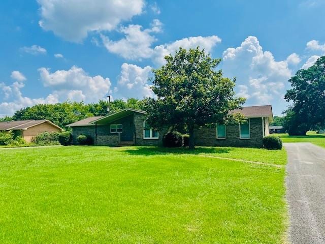 4218 Eatons Creek Rd, Nashville, TN 37218 - photo 3