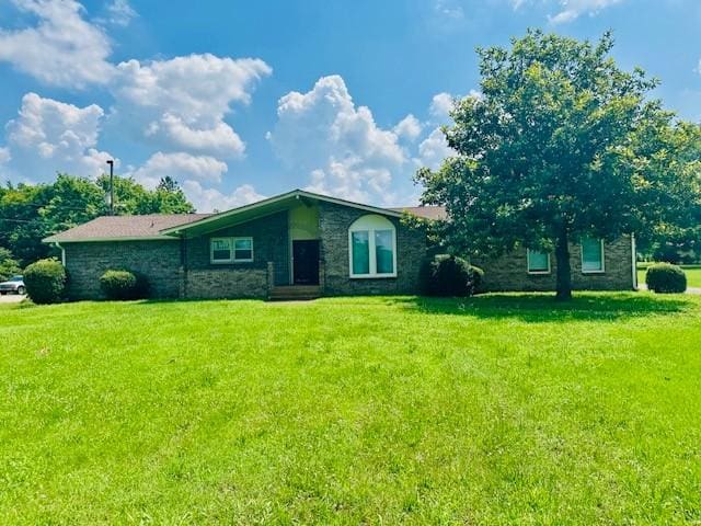 4218 Eatons Creek Rd, Nashville, TN 37218 - photo 1