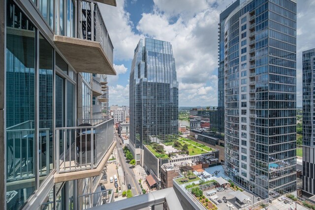 301 Demonbreun St Unit 1812, Nashville, TN 37201 - photo 16