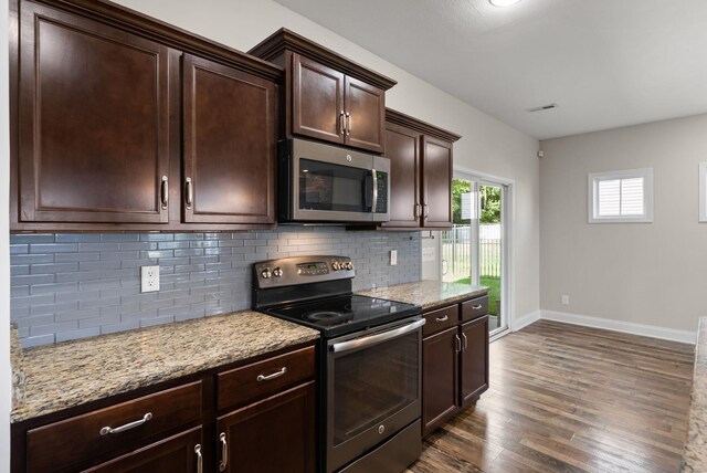 891 Terraceside Cir, Clarksville, TN 37040 - photo 10