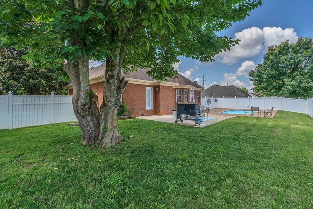 919 Compton Rd, Murfreesboro, TN 37130 - fenced backyard featuring a patio