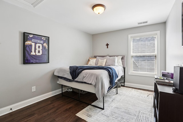 305 White Moss Pl, Franklin, TN 37064 - bedroom with wood finished floors and baseboards