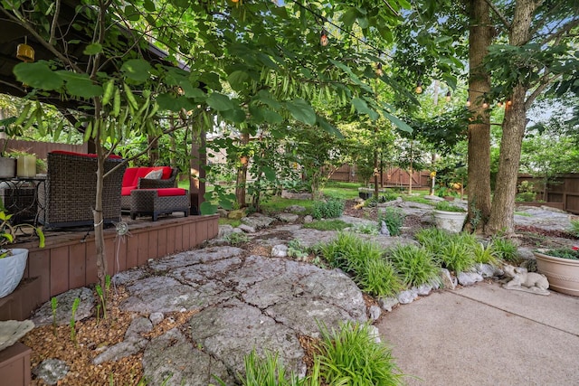 1511 Cardinal Ln, Mount Juliet, TN 37122 - fenced backyard with a patio