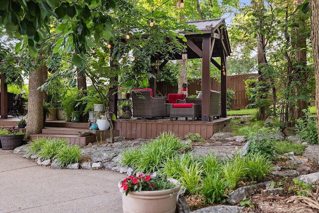 1511 Cardinal Ln, Mount Juliet, TN 37122 - view of yard with a gazebo and a deck