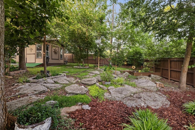 1511 Cardinal Ln, Mount Juliet, TN 37122 - fenced backyard with an outdoor structure