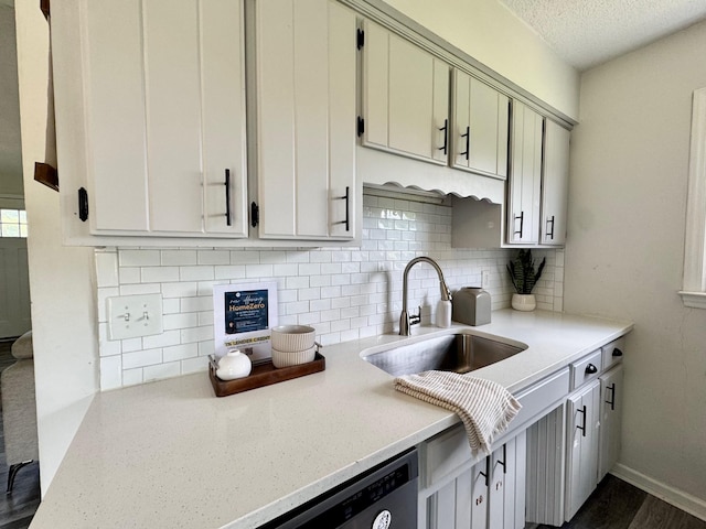 3409 Dutton Ct, Murfreesboro, TN 37130 - kitchen featuring tasteful backsplash, dishwasher, a textured ceiling, and dark wood-style floors