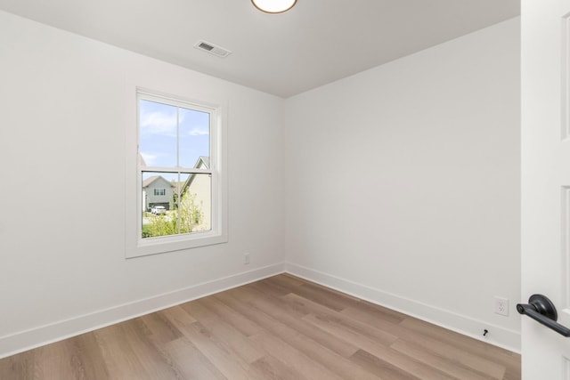 11 Dutch Dr, Clarksville, TN 37043 - spare room featuring light wood-type flooring