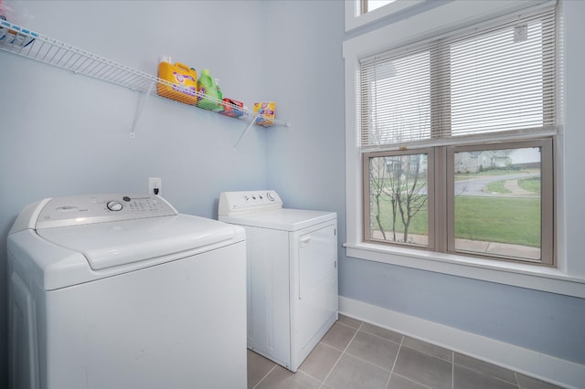 822 Manner Ln, Lebanon, TN 37087 - washroom with washing machine and dryer and light tile patterned floors