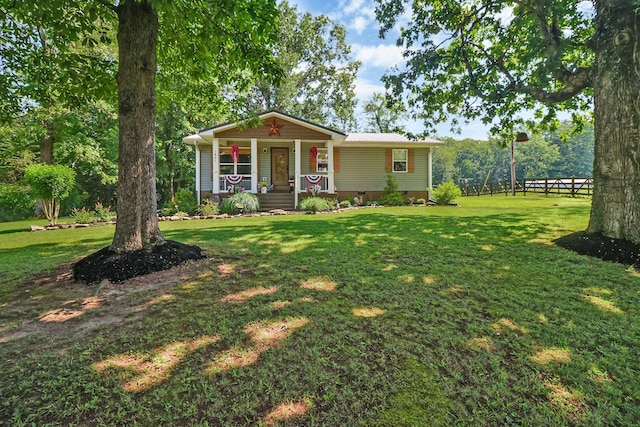 1401 Pennsylvania Ave, Jamestown, TN 38556 - photo 1