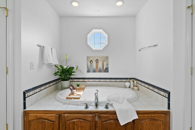 3406 Parks Ln, Spring Hill, TN 37174 - full bath featuring a bath