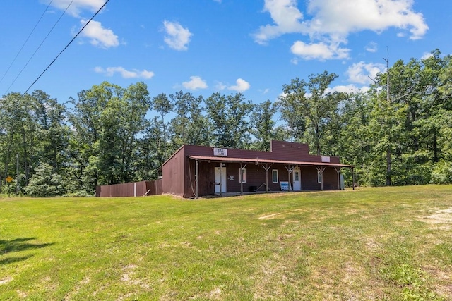 15578 Birdsong Rd, Holladay, TN 38341 - back of property with a yard