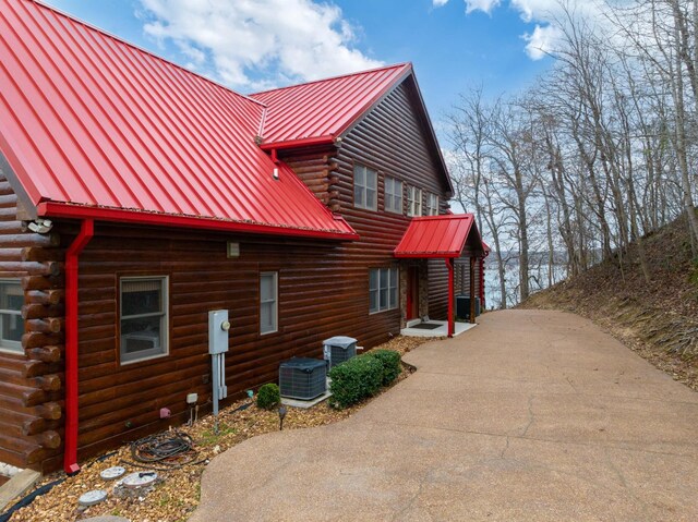95 Birch Bark Ln, Big Sandy, TN 38221 - photo 10