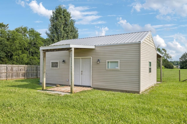 1361 Neil Rd, Chapel Hill, TN 37034 - rear view of house featuring an outdoor structure and a metal roof