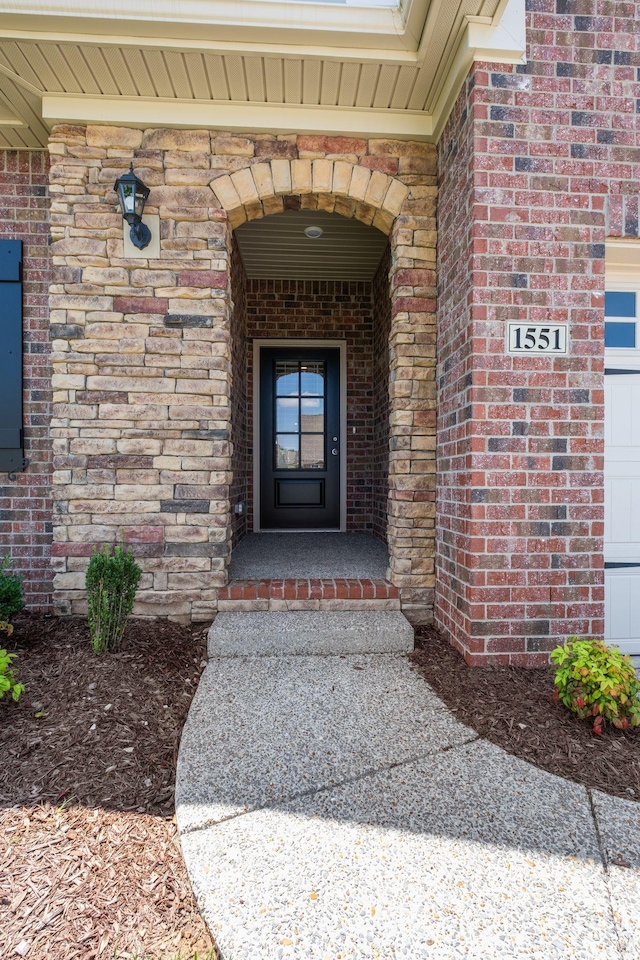 1551 Cedarbrooke Ln, Lebanon, TN 37090 - doorway to property with brick siding