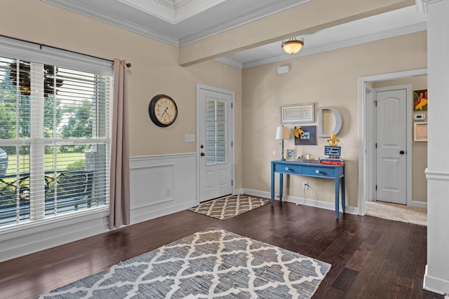 1372 Tidwell Switch Rd, Dickson, TN 37055 - entrance foyer featuring wood finished floors and crown molding