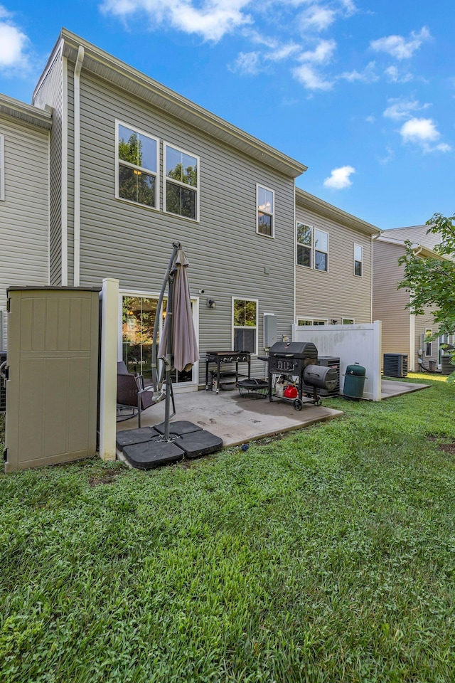 4316 Summercrest Blvd Unit 1020, Antioch, TN 37013 - rear view of house with a patio area and a lawn