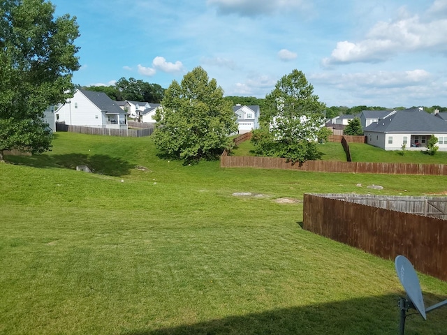 1095 Lady Nashville Dr, Hermitage, TN 37076 - view of yard with a residential view