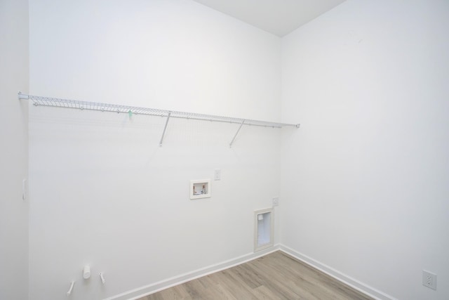 3044 Fernwood Ln, Columbia, TN 38401 - washroom featuring light wood-style floors, hookup for a washing machine, electric dryer hookup, and gas dryer hookup