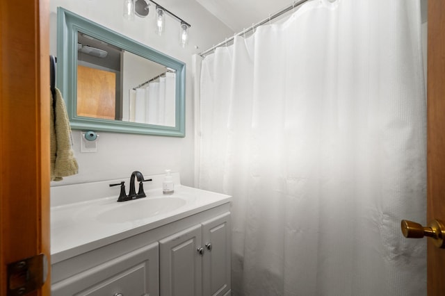 472 Shirley Rd, Smyrna, TN 37167 - full bath featuring vanity and a shower with curtain