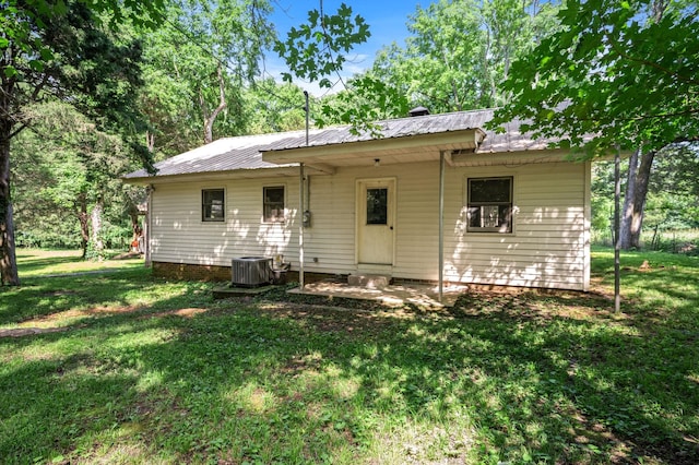 472 Shirley Rd, Smyrna, TN 37167 - back of property featuring a lawn and a metal roof