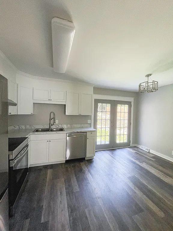 820 Beth Dr, Nashville, TN 37206 - photo 6