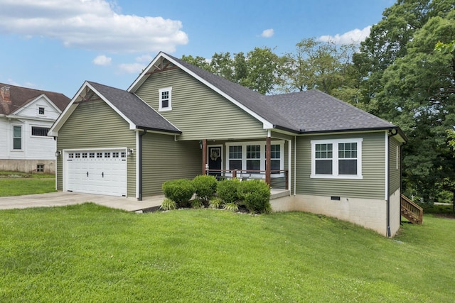 103 N Main St, Springfield, TN 37172 - traditional home with a shingled roof, a front lawn, driveway, and a garage