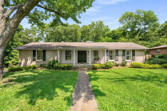 5428 Wakefield Dr, Nashville, TN 37220 - photo 1