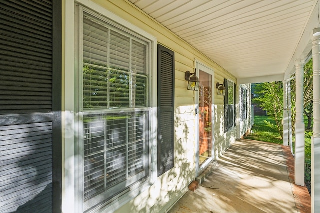 3171 Asbury Ln, Murfreesboro, TN 37129 - view of wooden porch