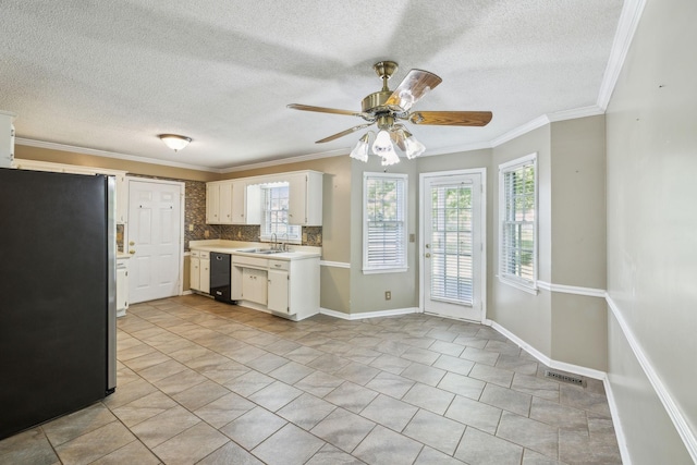 3171 Asbury Ln, Murfreesboro, TN 37129 - kitchen featuring freestanding refrigerator, light countertops, dishwasher, a textured ceiling, and ceiling fan