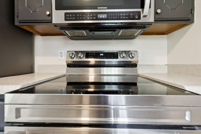 111 Platte Dr, Christiana, TN 37037 - kitchen view of appliances with stainless steel finishes and light countertops