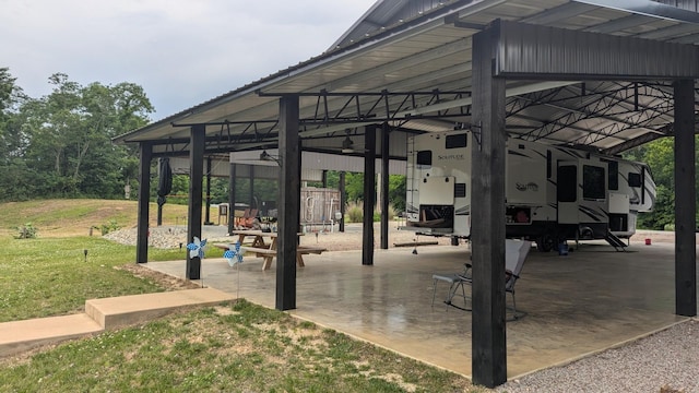 1434 S River Front Dr, Clifton, TN 38425