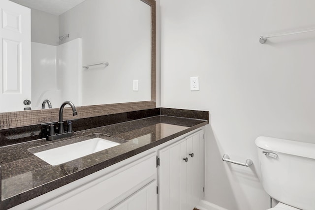905 Septo Ct, Antioch, TN 37013 - bathroom with vanity and a shower