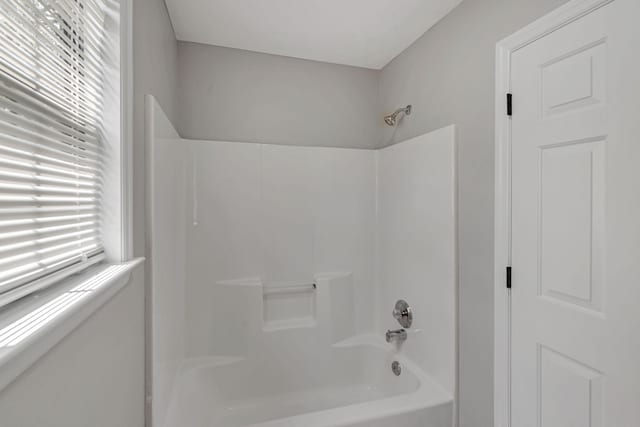 905 Septo Ct, Antioch, TN 37013 - bathroom with shower / bathtub combination