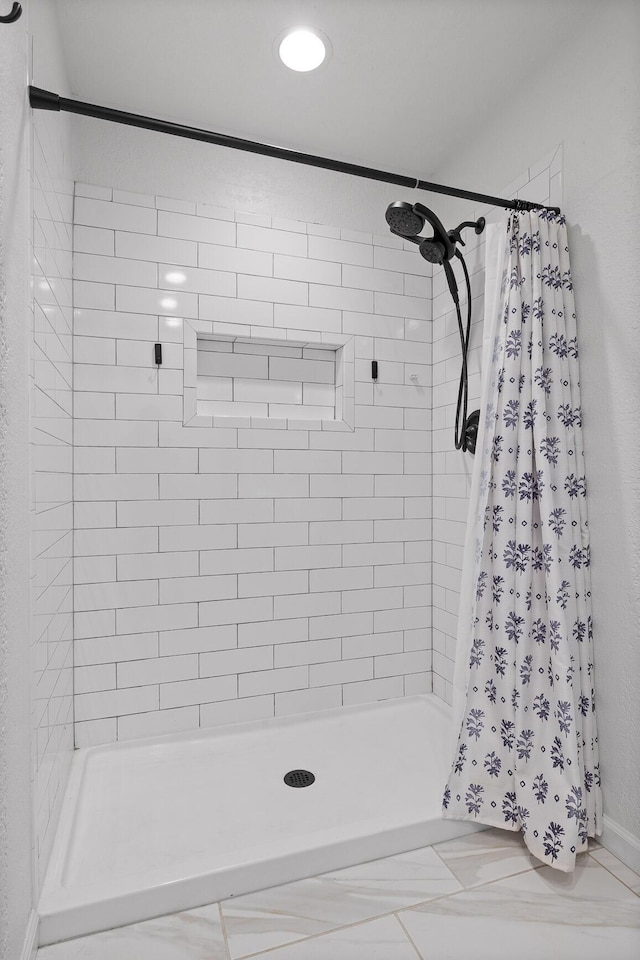 5920 Dogwood Dr, Harrison, TN 37341 - full bath with a stall shower and recessed lighting