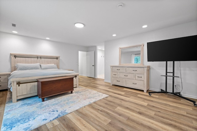 5920 Dogwood Dr, Harrison, TN 37341 - bedroom featuring light wood-type flooring and recessed lighting