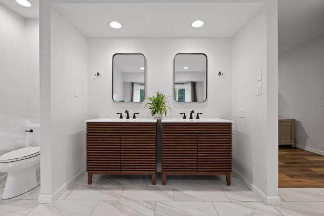 5920 Dogwood Dr, Harrison, TN 37341 - full bathroom with double vanity and recessed lighting