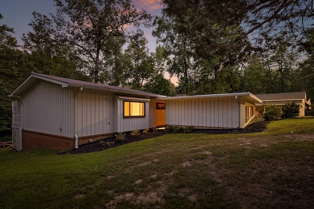 5920 Dogwood Dr, Harrison, TN 37341 - view of front of house with a front lawn and view of scattered trees