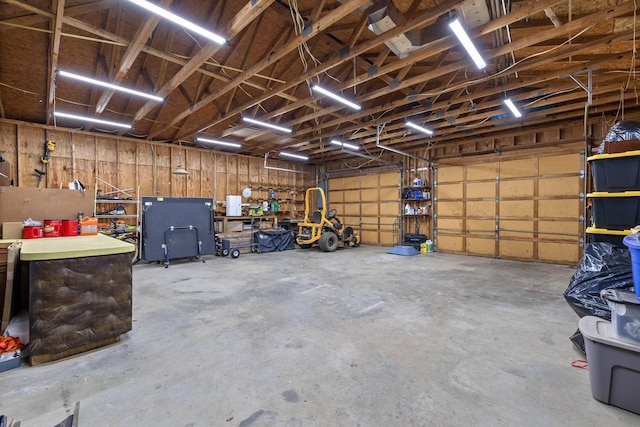 5920 Dogwood Dr, Harrison, TN 37341 - garage featuring a workshop area