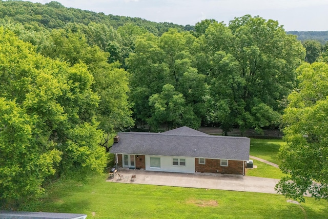 332 Old Dunbar Cave Rd, Clarksville, TN 37043 - aerial view of property and surrounding area with a forest