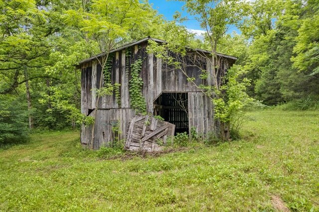 11901 Martin Creek Rd, Bloomington Springs, TN 38545 - photo 31