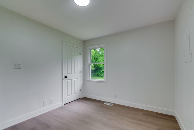 303 Lee Dr, Columbia, TN 38401 - photo 18
