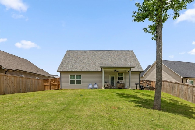 5086 Oop Rd, Chattanooga, TN 37416 - back of house featuring ceiling fan and a fenced backyard