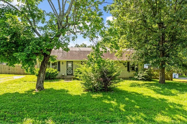 212 Valleywood Dr, Dickson, TN 37055 - photo 2